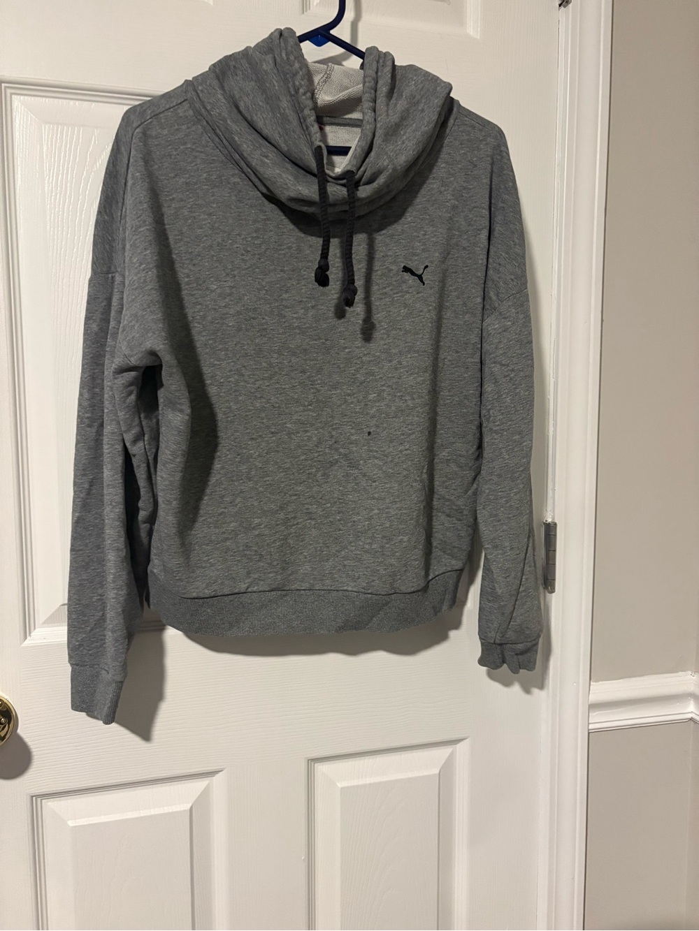 Puma Men’s Gray Turtleneck Pullover Sweatshirt